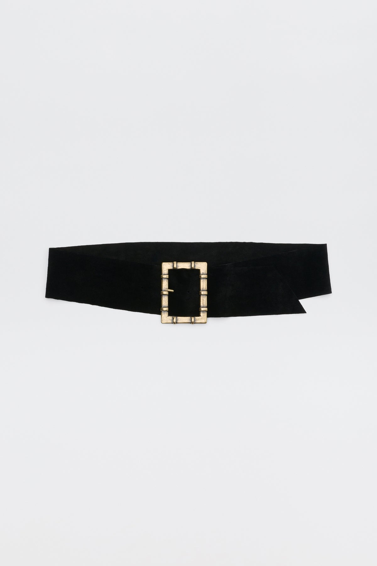 Helga - Black belt with a rectangular gold-toned buckle.